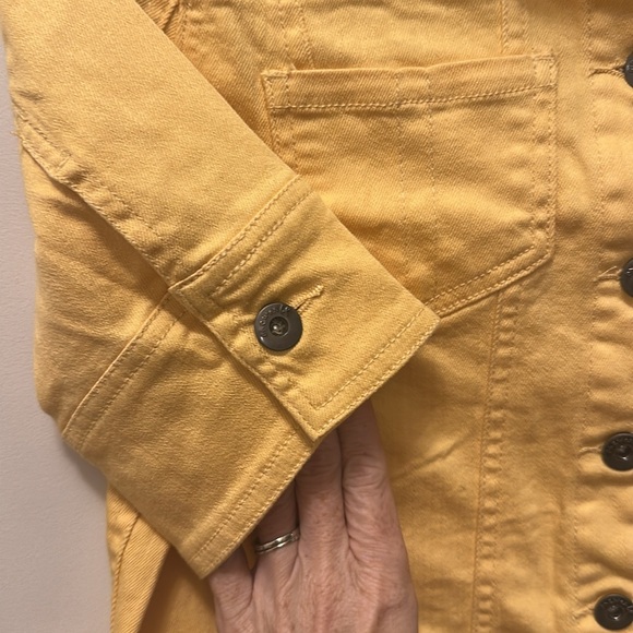 🍁ONE WORLD Fall/Autumn Goldenrod colored cropped jacket- has some stretch to it - Picture 5 of 7